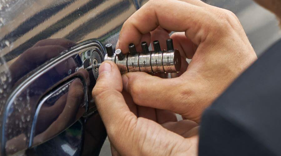 Professional New roof installation in Atlanta, IN